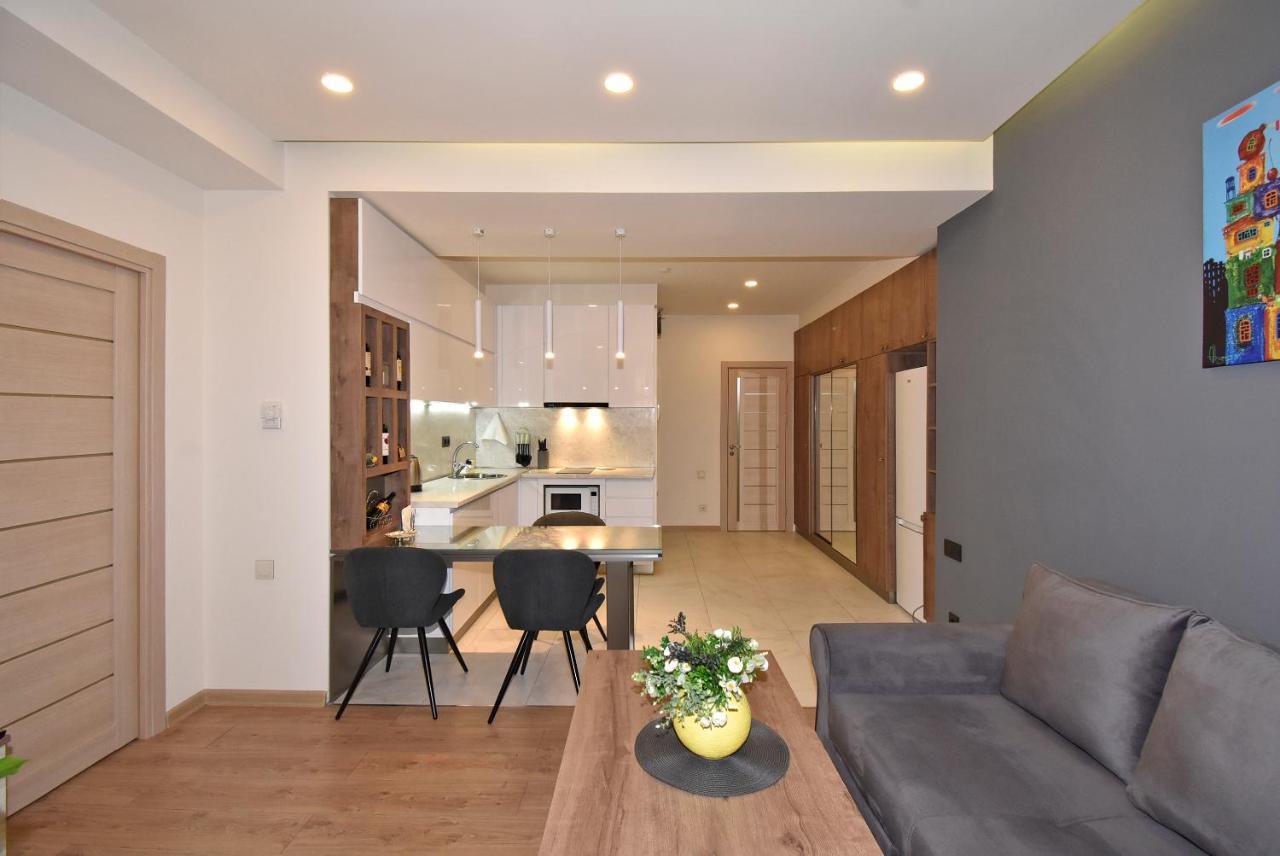 Home4You City Center Apartments Jerevan Eksteriør bilde
