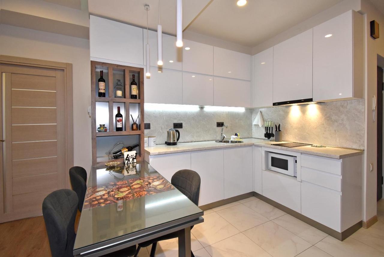 Home4You City Center Apartments Jerevan Eksteriør bilde